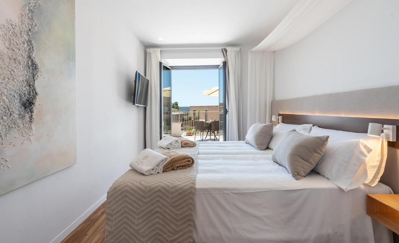 Ynaira Hotel & Spa Ariany Екстериор снимка