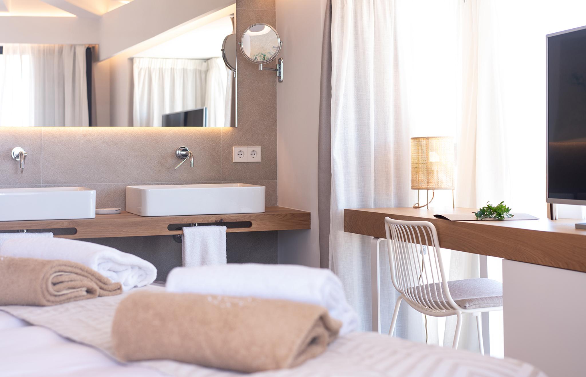 Ynaira Hotel & Spa Ariany Екстериор снимка